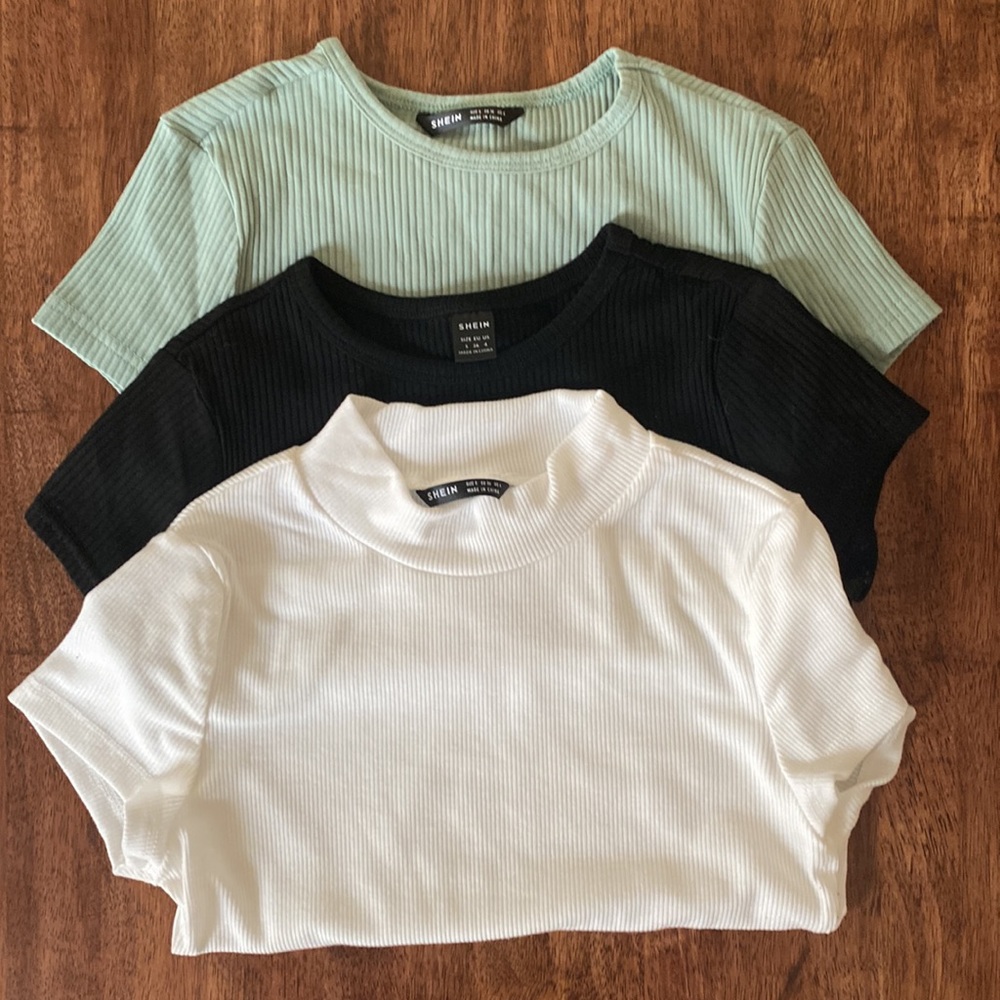 Shein crop tops: small bundle of 3 - Picture 1 of 4